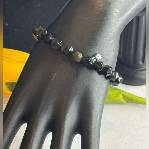 Express Black Stretch Beaded Bracelet - Picture 3 of 5